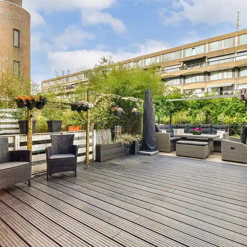 outdoor apartment deck